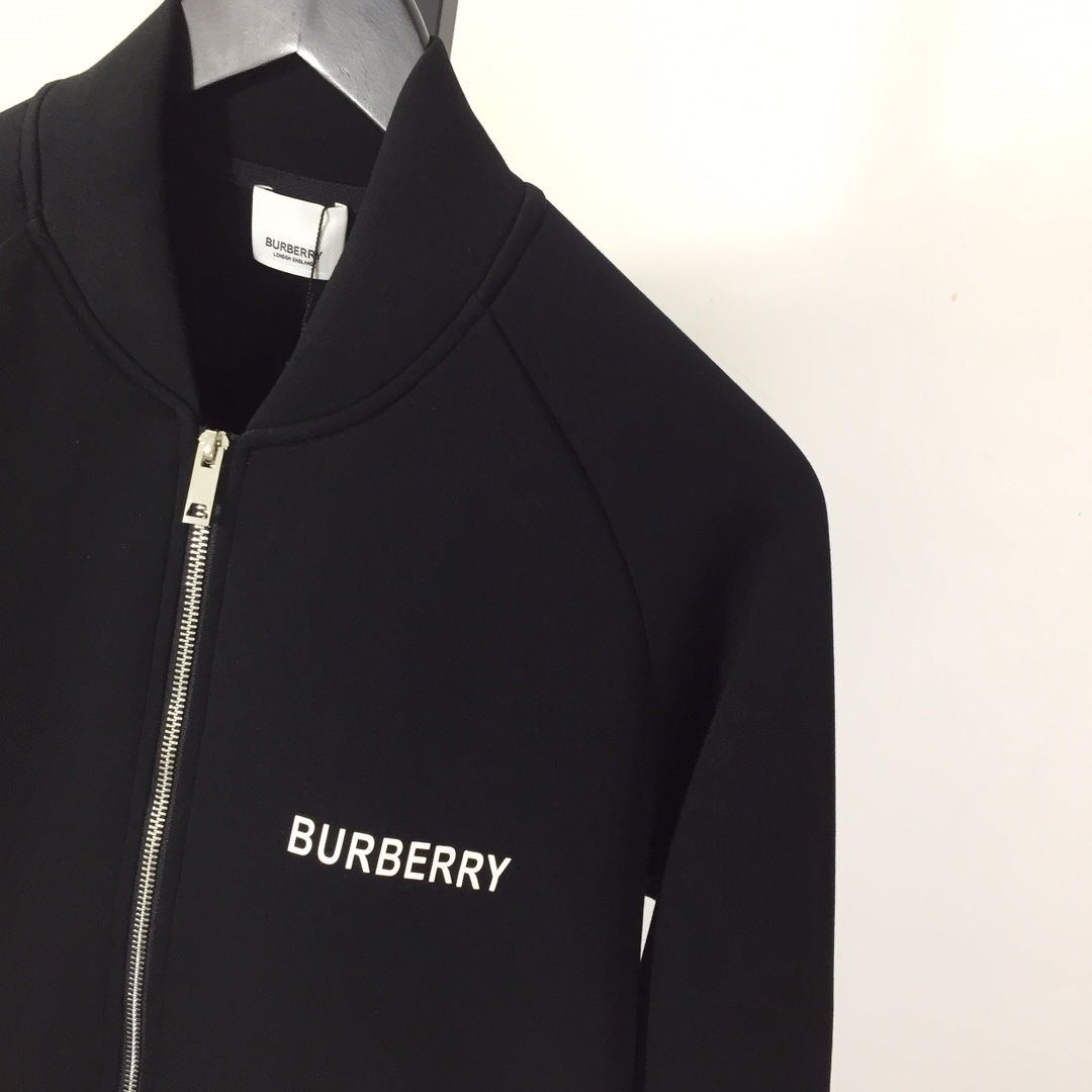 Burberry Zip Up Jacket - EUR FASHION