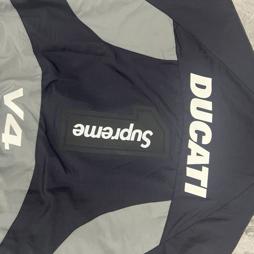 Supreme x Ducati Tracksuit - EUR FASHION