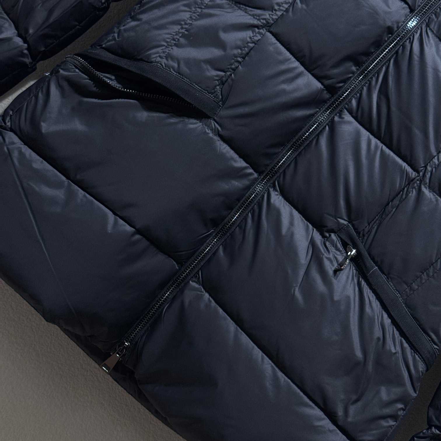 Moncler Boed Down Jacket - EUR FASHION