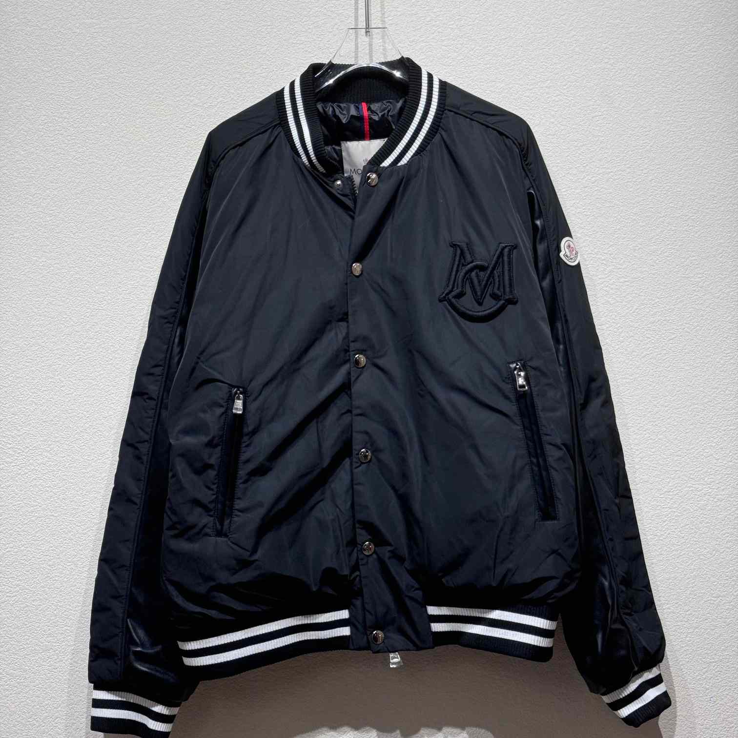 Moncler Detian Bomber - EUR FASHION