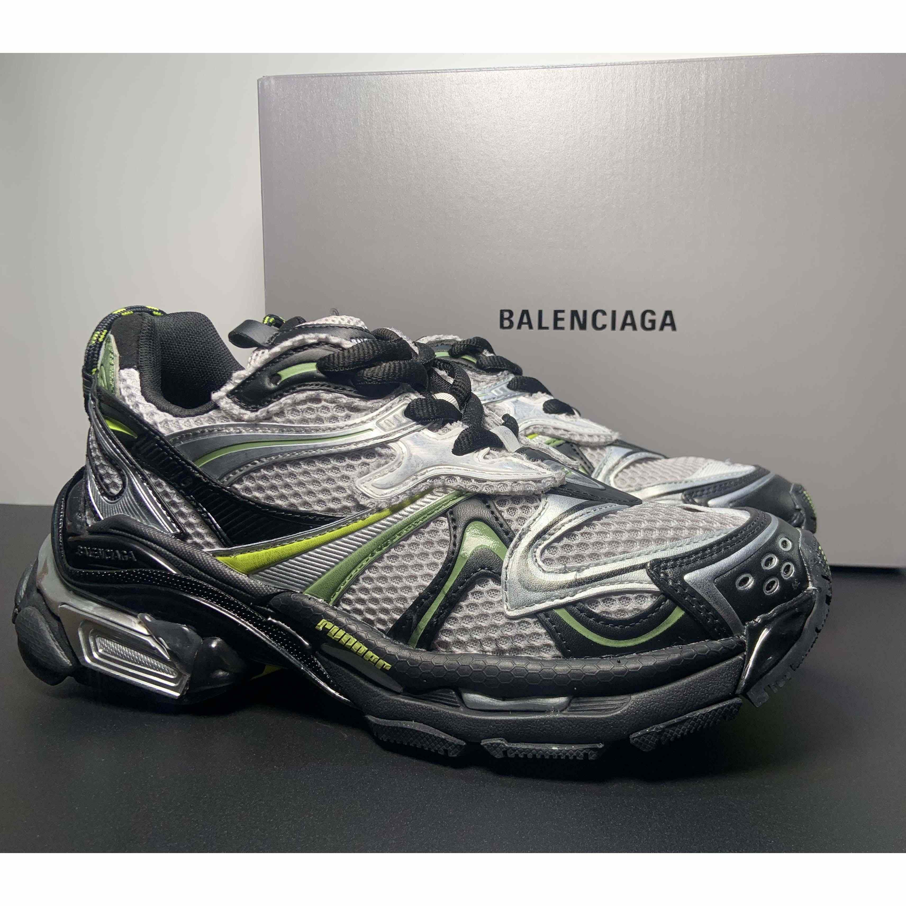 Balenciaga Runner 2.0 Sneaker In Silver - EUR FASHION