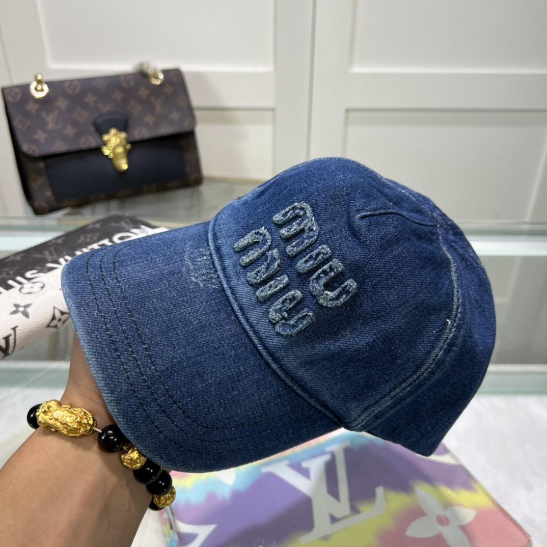 Miu Miu Baseball Cap - EUR FASHION