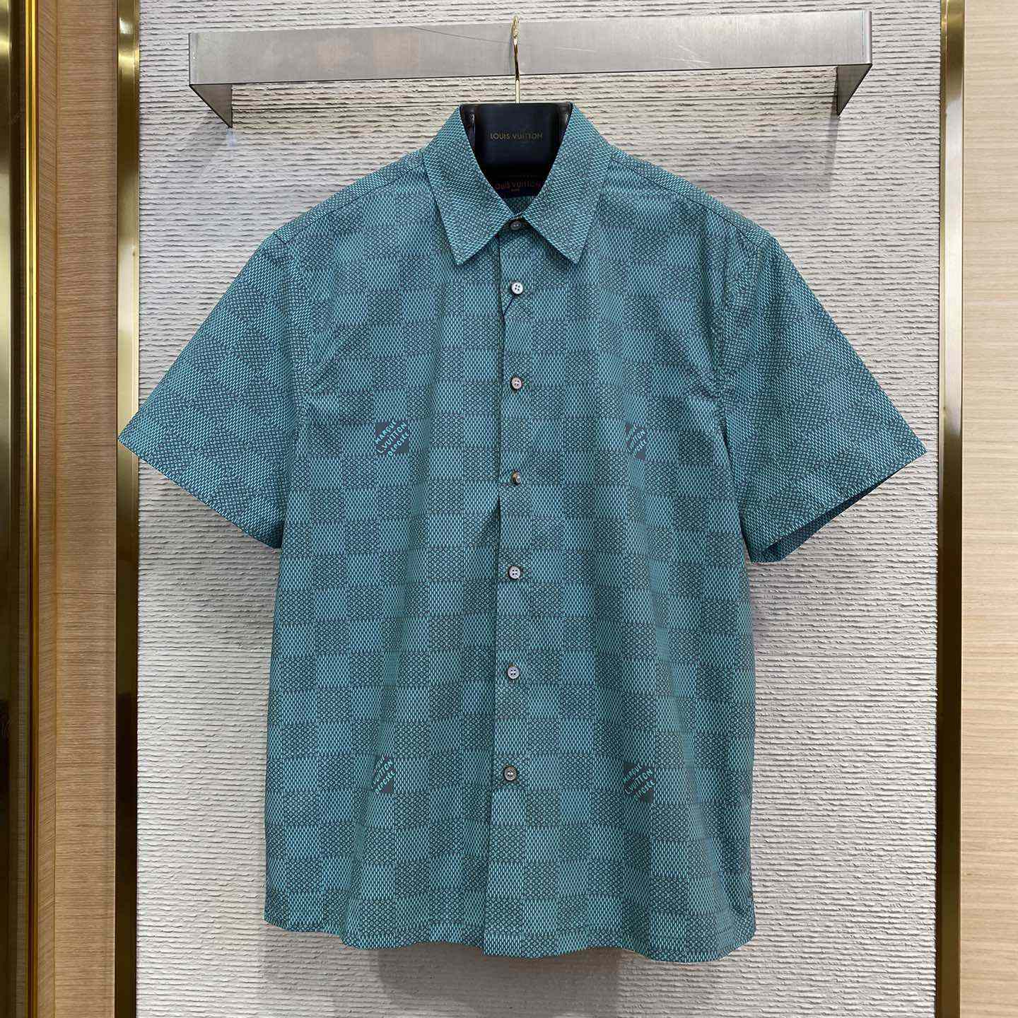 Louis Vuitton Printed Short-Sleeved Cotton Shirt  1AFQXW - EUR FASHION