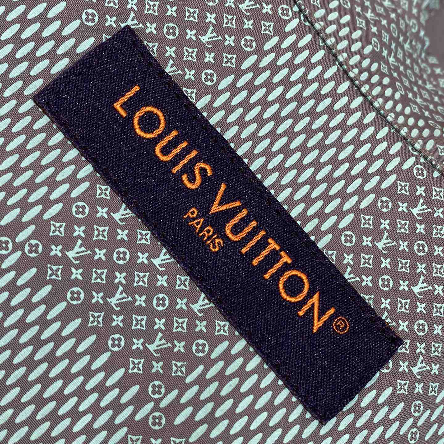 Louis Vuitton Printed Short-Sleeved Cotton Shirt  1AFQXW - EUR FASHION