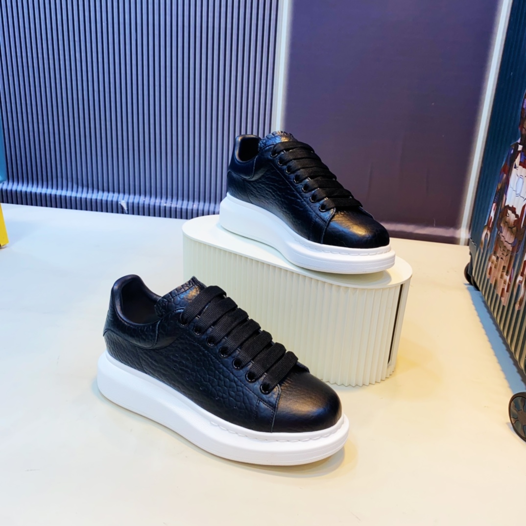 Alexander Mcqueen Oversized sneakers - EUR FASHION