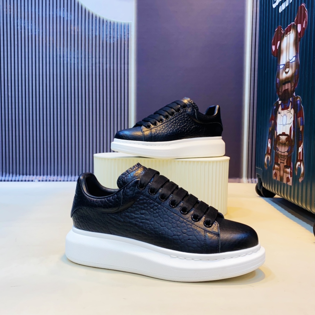 Alexander Mcqueen Oversized sneakers - EUR FASHION