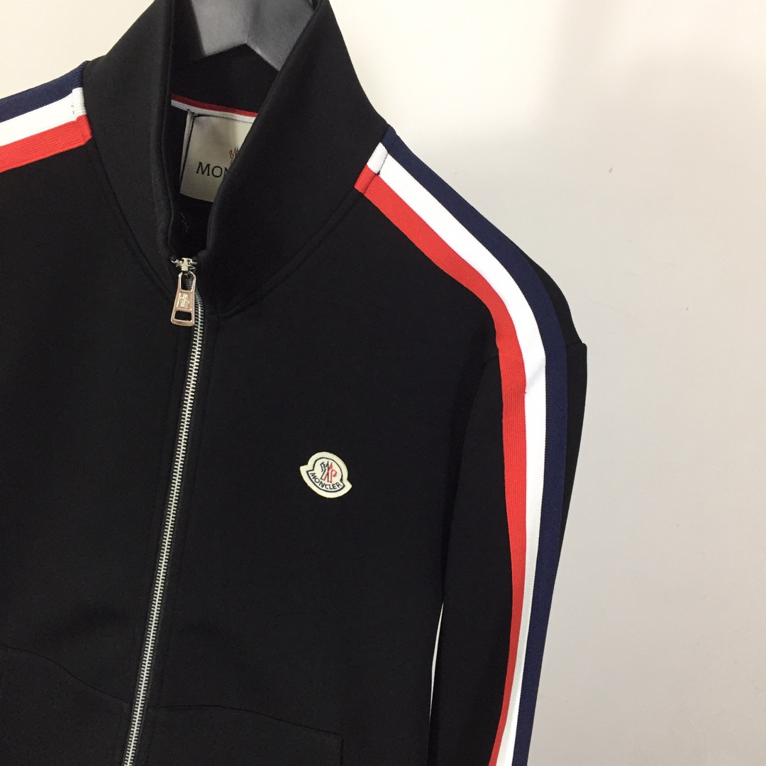 Moncler Zip Up Jacket - EUR FASHION