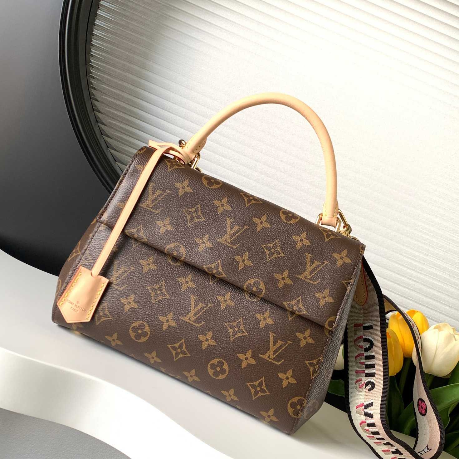 Louis Vuitton Cluny BB  M46372 - EUR FASHION