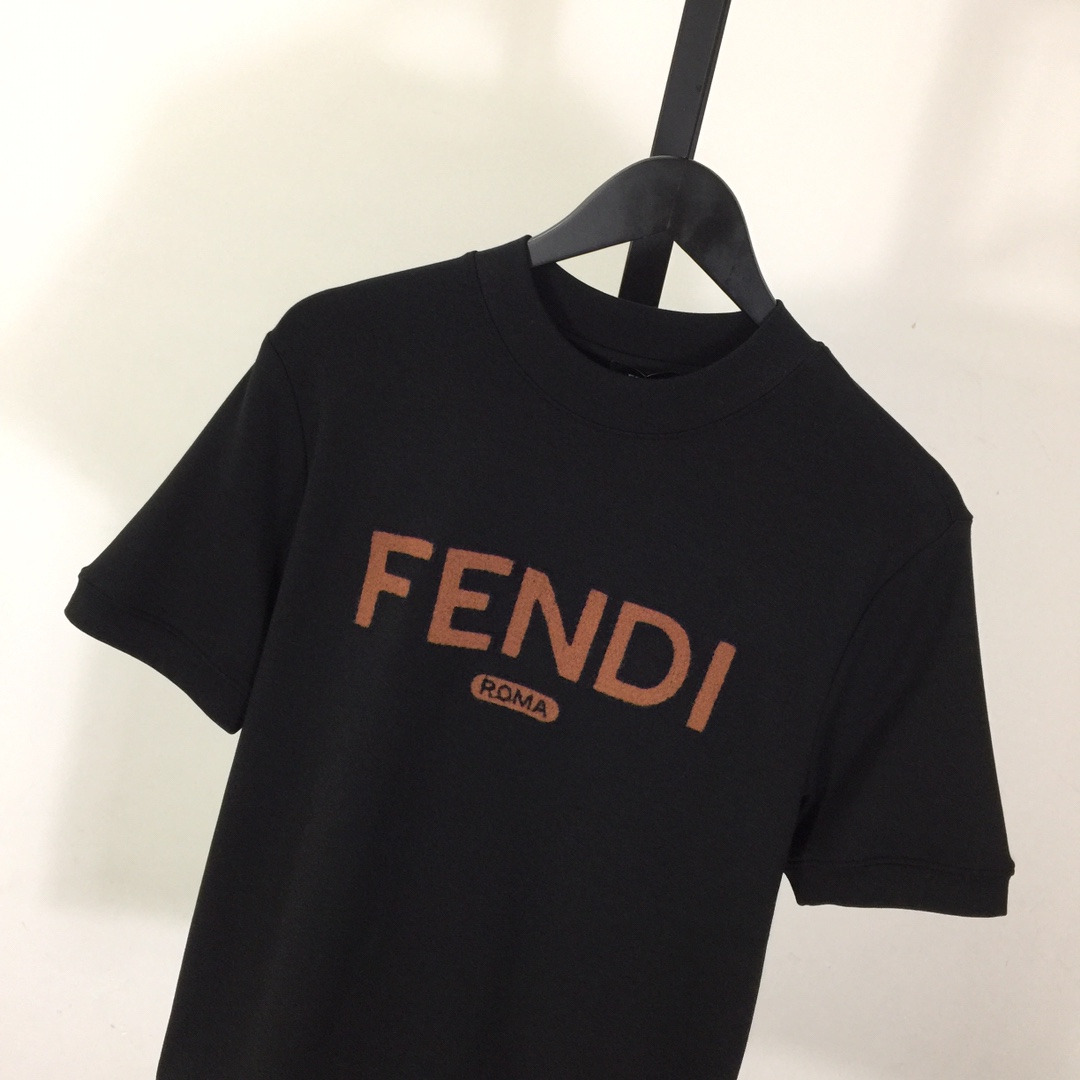 Fendi Black Cotton T-shirt - EUR FASHION