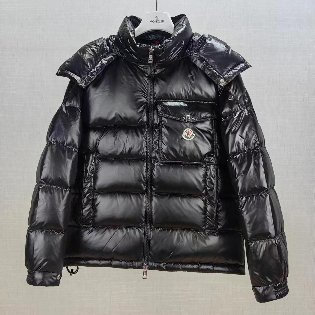 Moncler Short Down Jacket - EUR FASHION