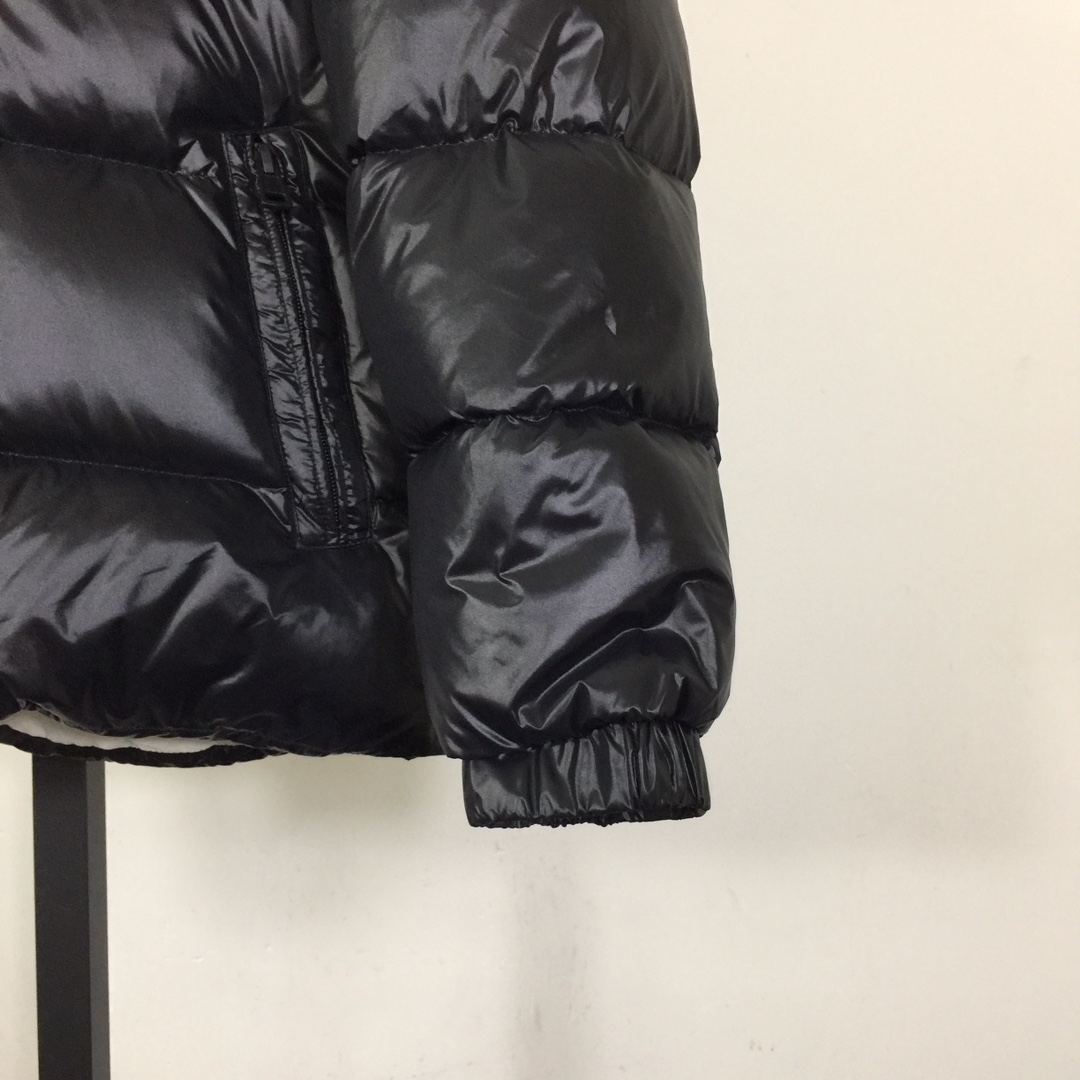 Moncler Dervox Down Jacket - EUR FASHION