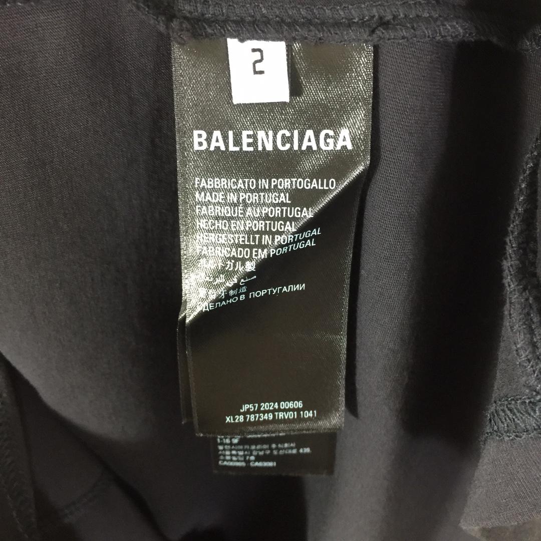 Balenciaga Pigalle T-Shirt Oversized In Black - EUR FASHION