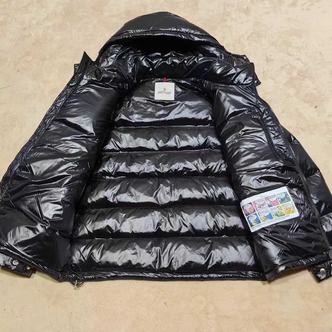 Moncler Short Down Jacket - EUR FASHION