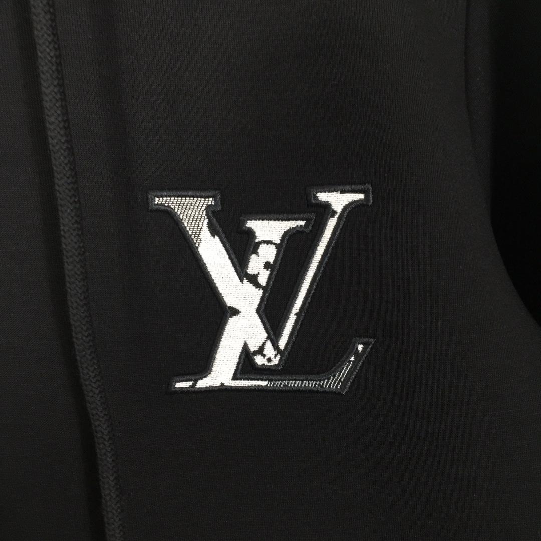 Louis Vuitton Hooded Jacket - EUR FASHION