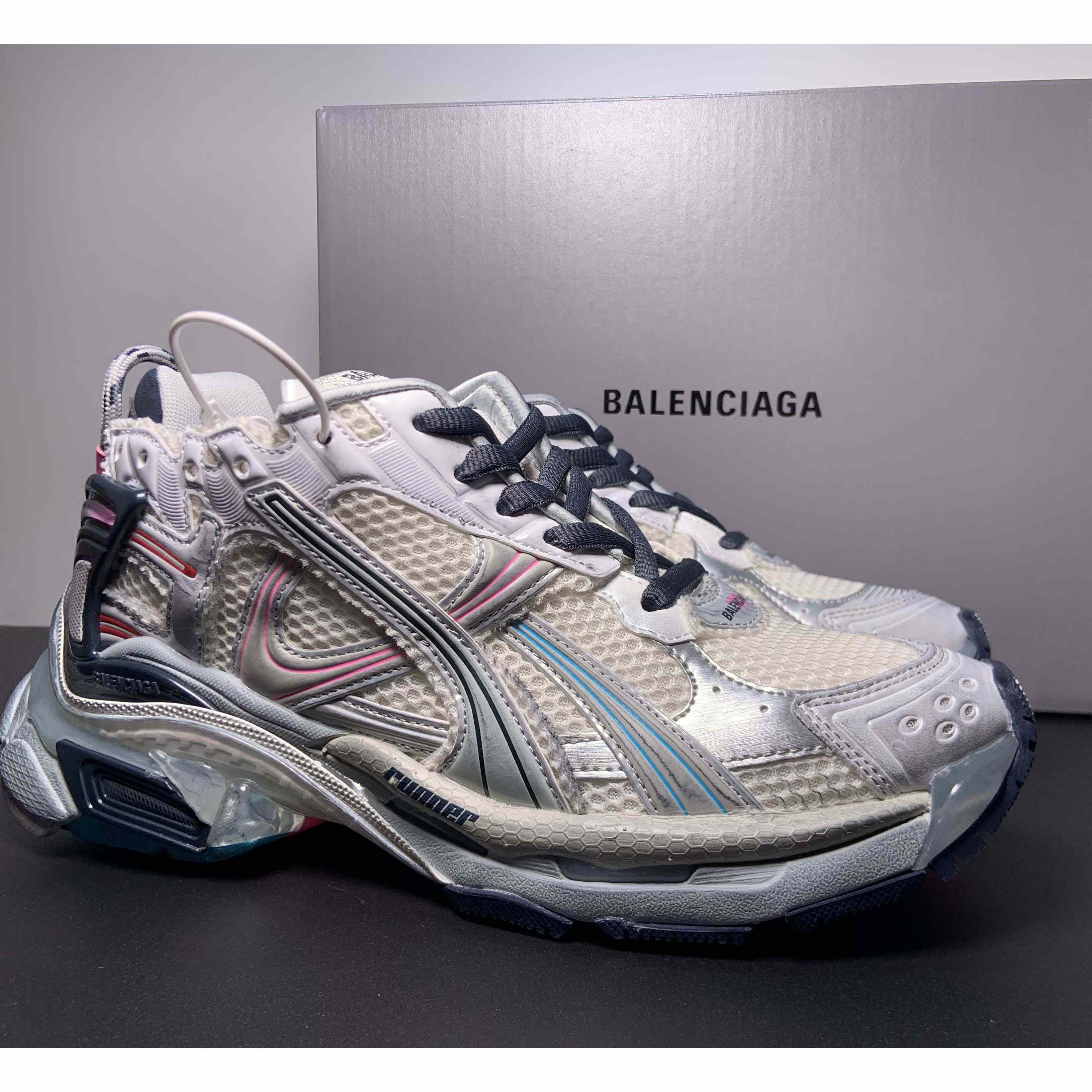 Balenciaga Runner Sneaker In Light Beige/grey/pink/blue - EUR FASHION