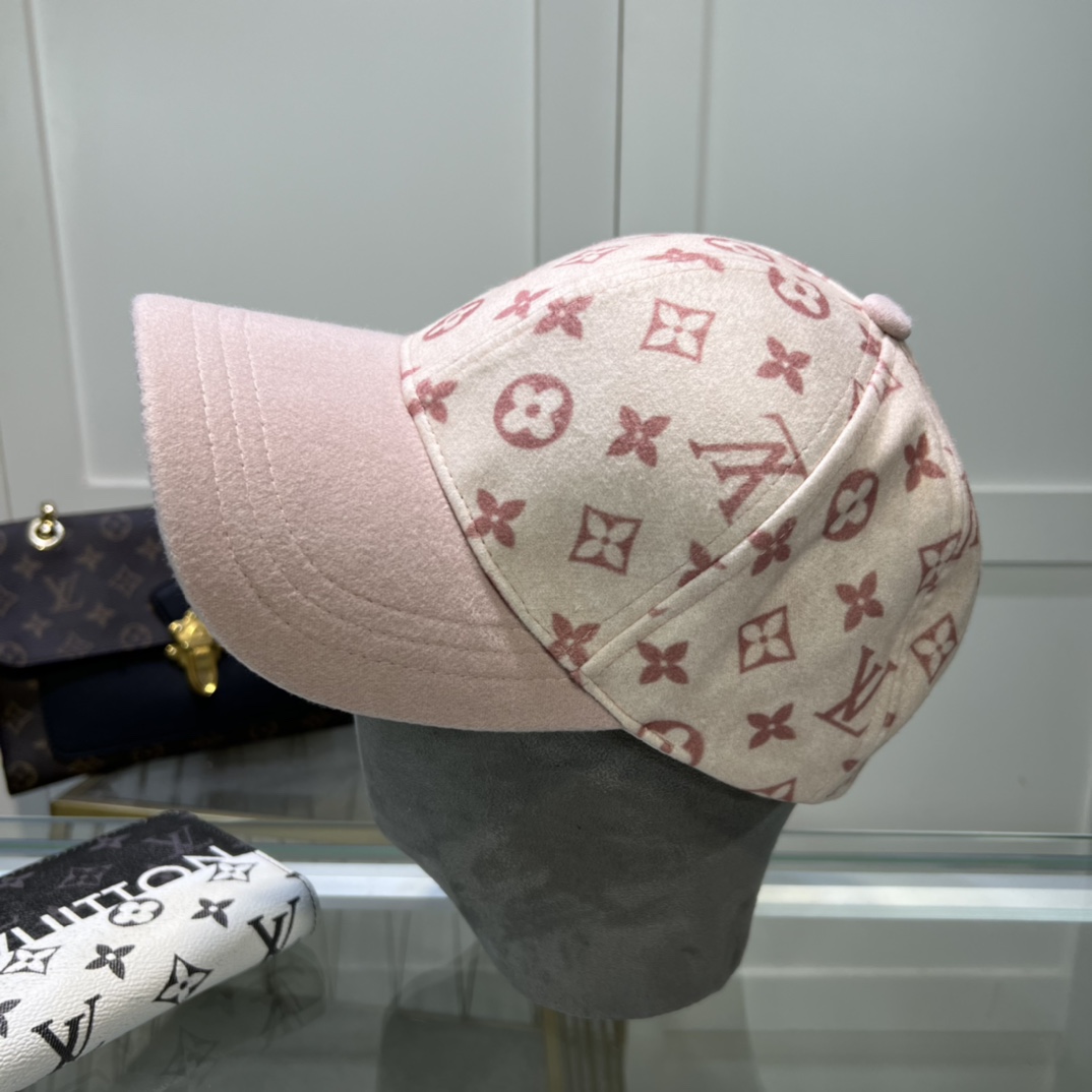 Louis Vuitton Cap - EUR FASHION