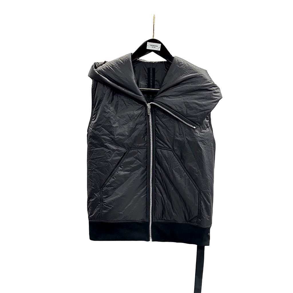 Rick Owens Padded nylon vest with hood - EUR FASHION