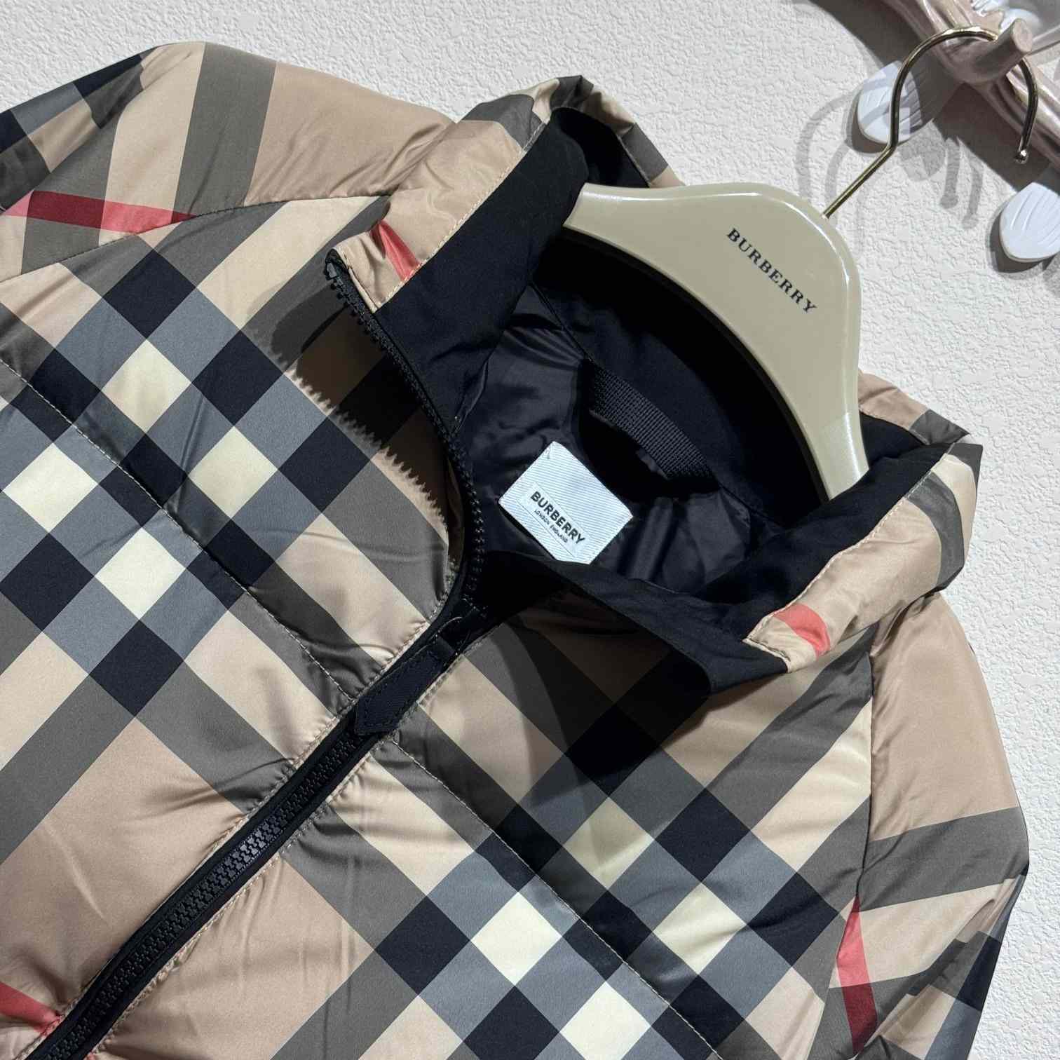 Burberry Cropped Check Puffer Jacket - EUR FASHION