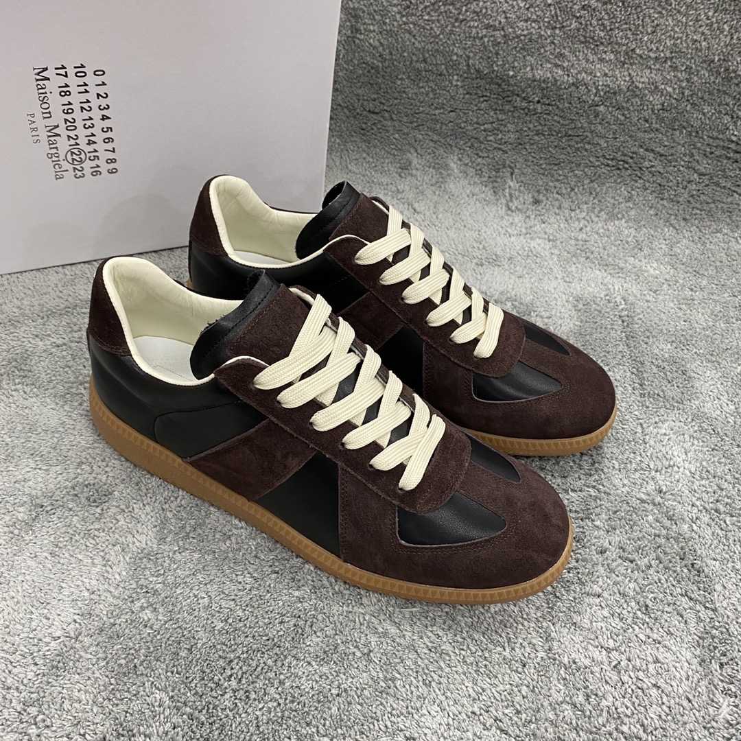 Maison Margiela Low-top Sneakers - EUR FASHION