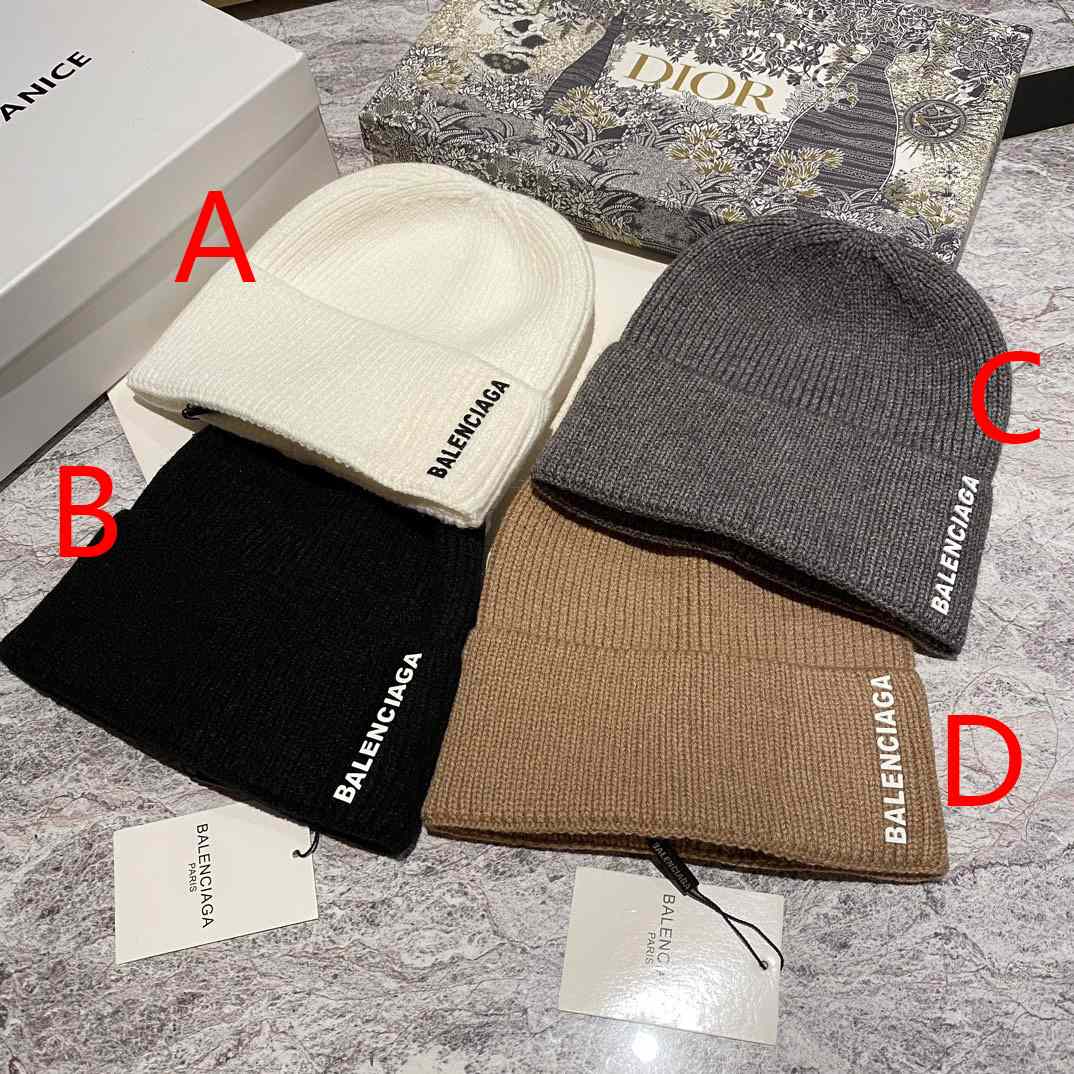 Balenciag Beanie  - EUR FASHION