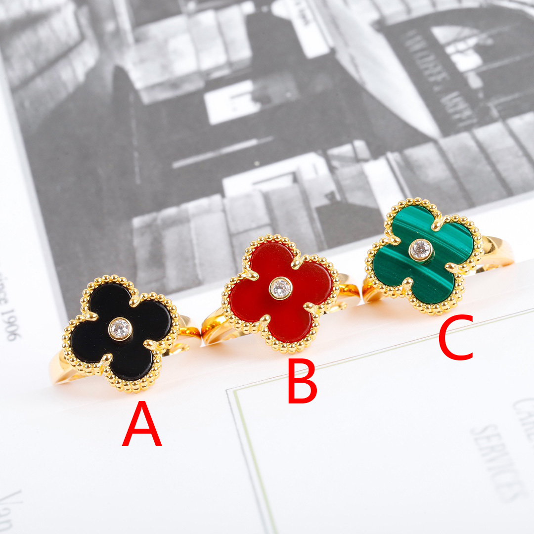 Van Cleef & Arpels Rings - EUR FASHION