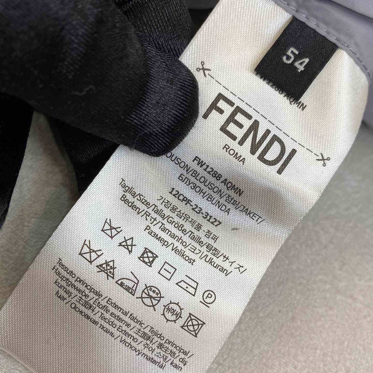 Fendi Logo-appliqué Fleece Jacket - EUR FASHION