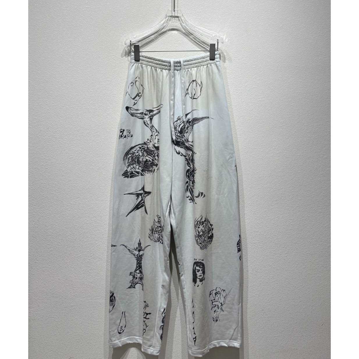 Balenciaga Tat Baggy Sweatpants  - EUR FASHION