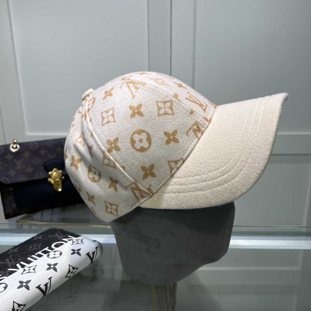 Louis Vuitton Cap - EUR FASHION