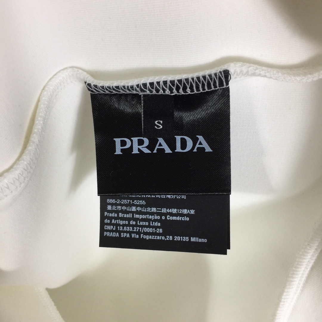 Prada Cotton Sweatshirt - EUR FASHION