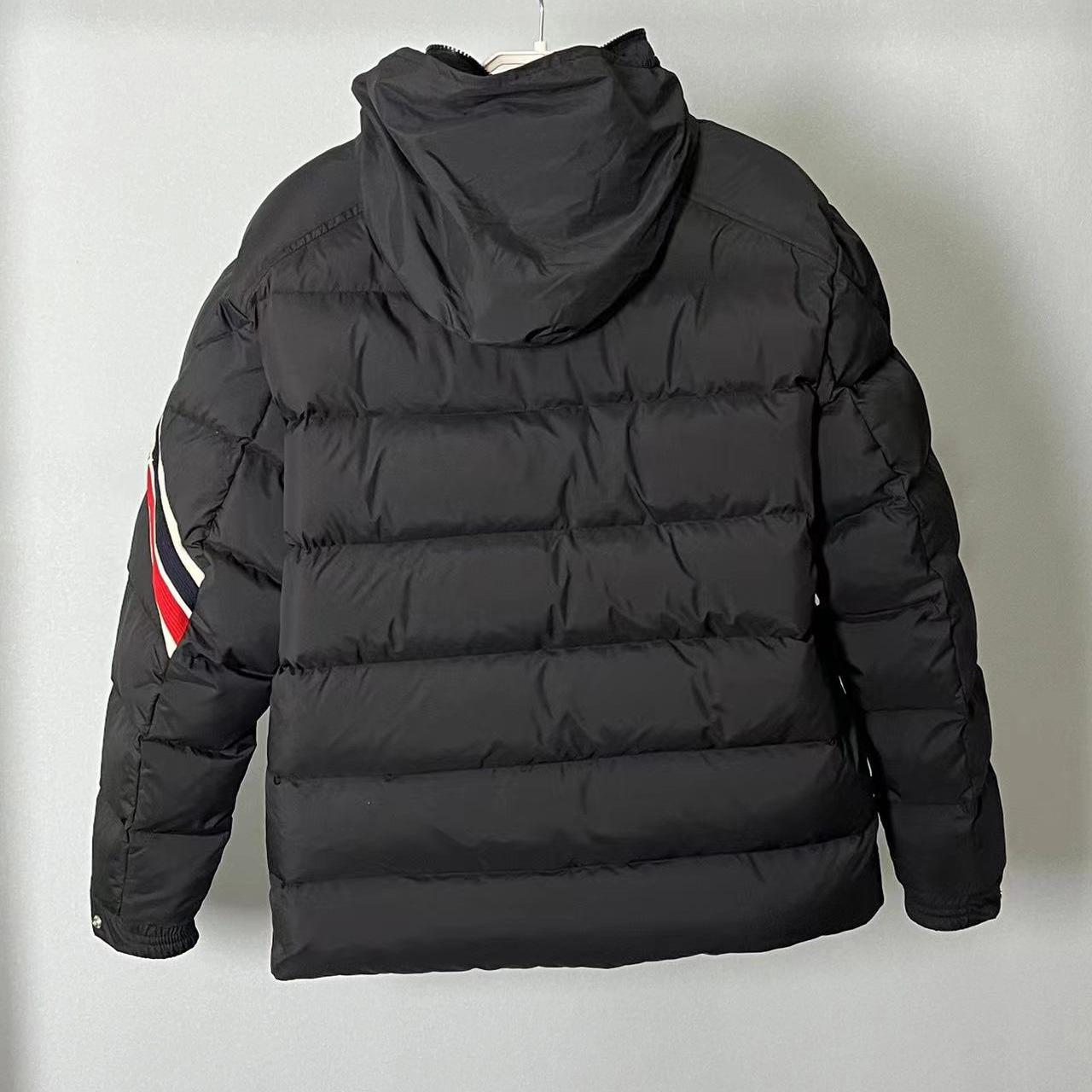 Moncler Solayan Short Down Jacket - EUR FASHION