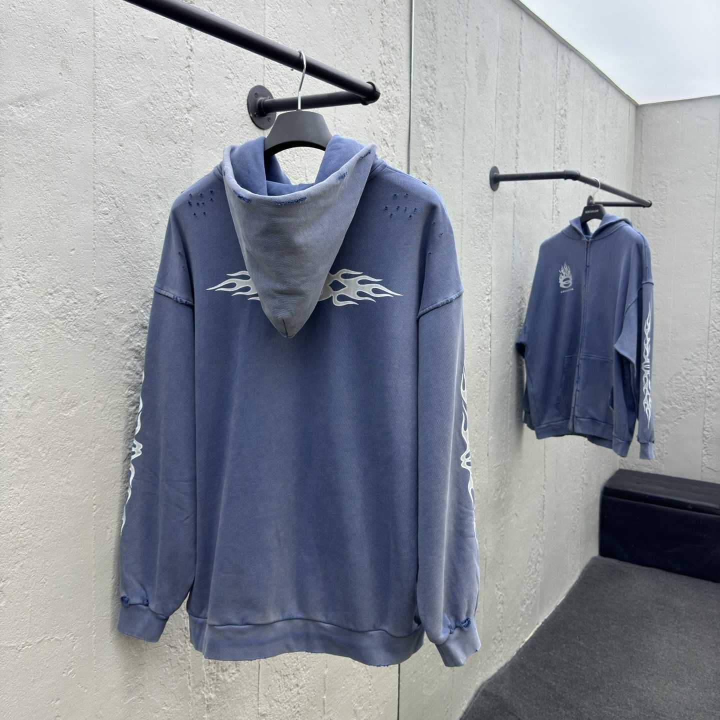 Balenciaga Burning Unity Zip-Up Hoodie Medium Fit In Light Blue - EUR FASHION