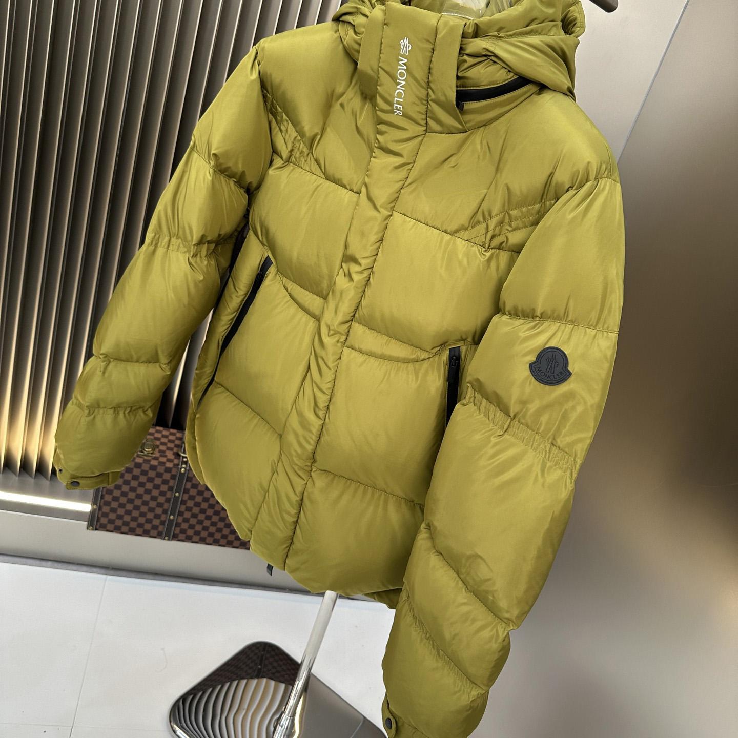 Moncler Jarama Hooded Puffer Jacket - EUR FASHION