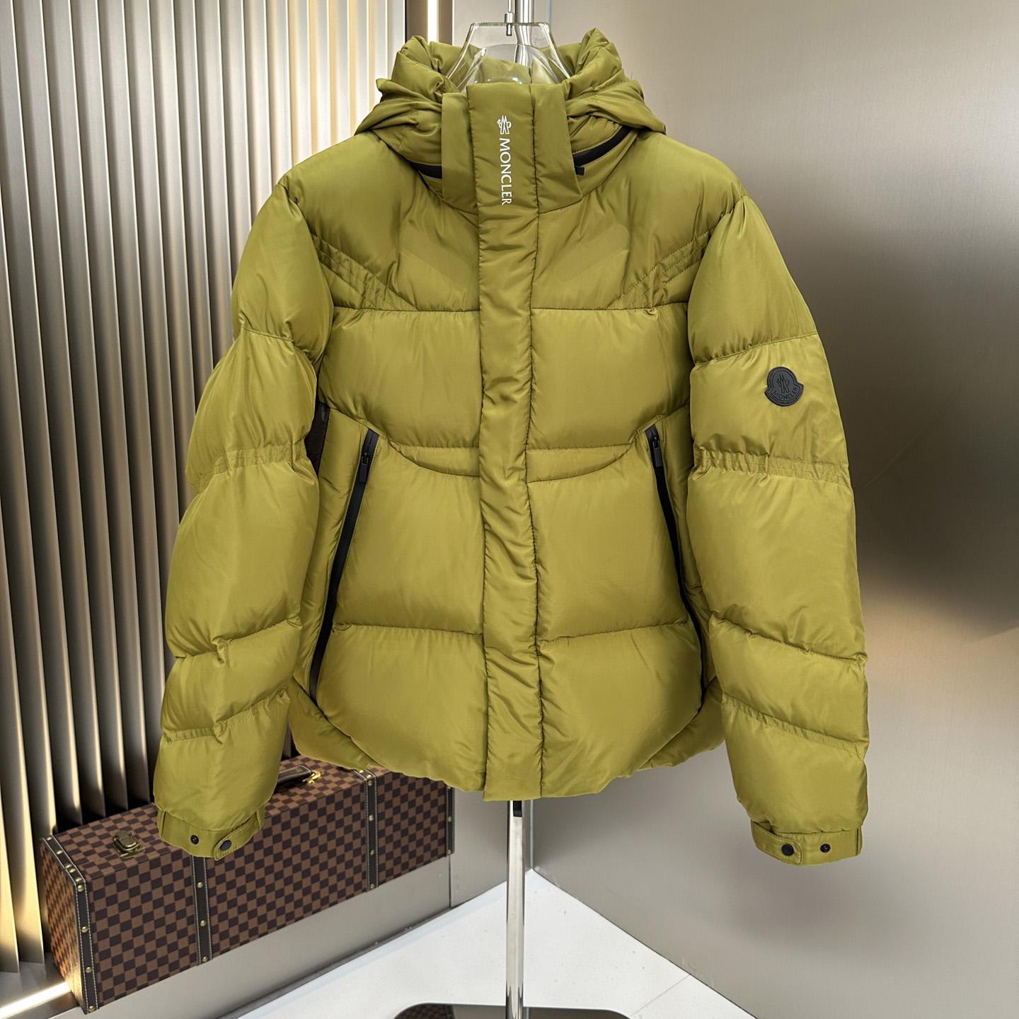 Moncler Jarama Hooded Puffer Jacket - EUR FASHION