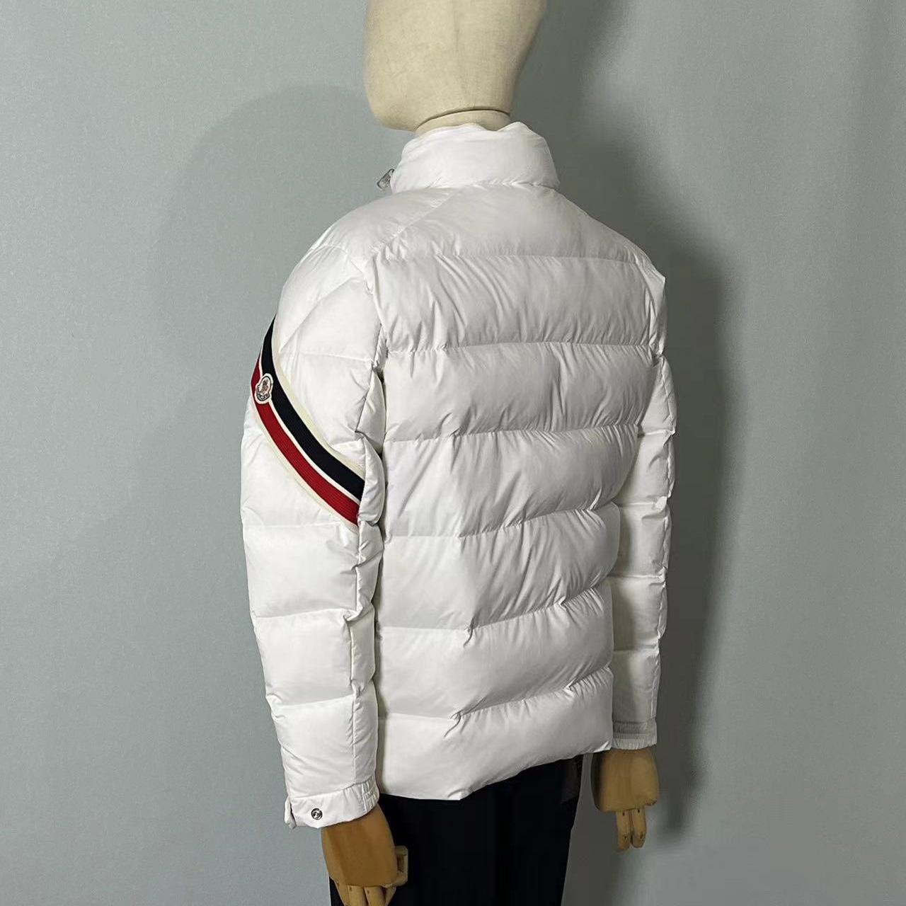 Moncler Solayan Short Down Jacket - EUR FASHION