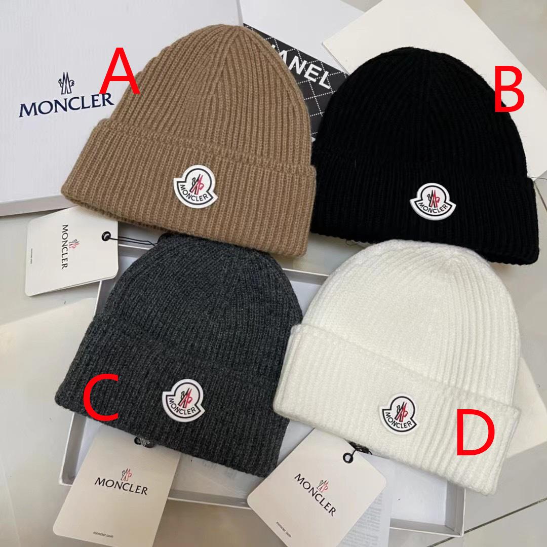 Moncler Beanie  - EUR FASHION