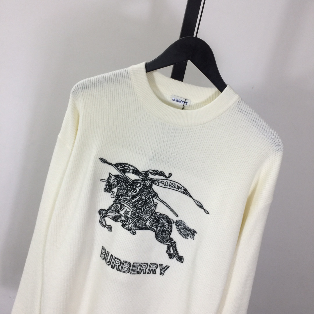 Burberry Logo Sweater - EUR FASHION