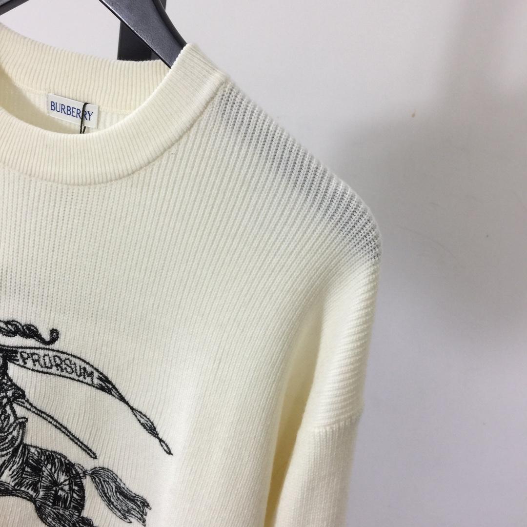 Burberry Logo Sweater - EUR FASHION