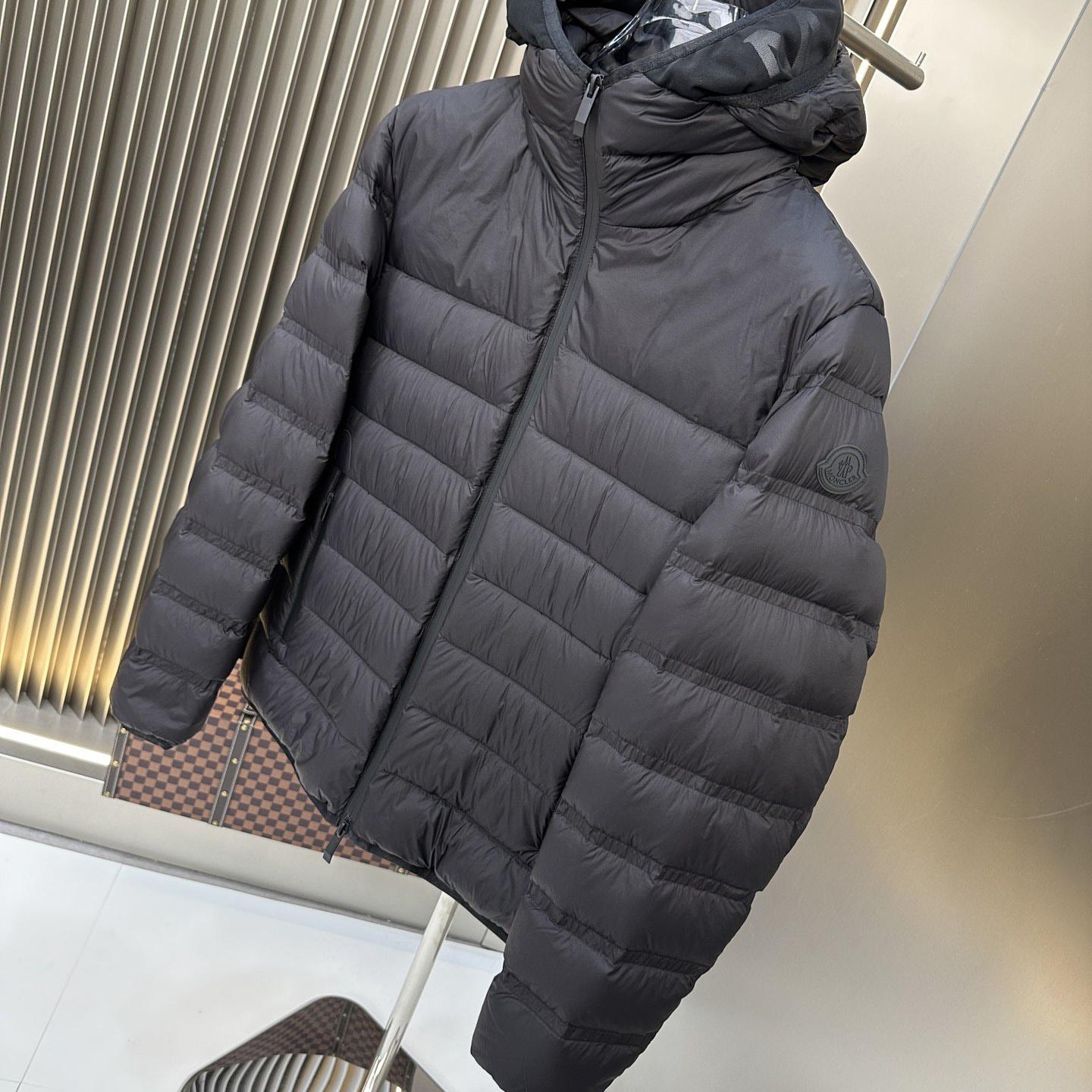 Moncler Hooded Puffer Jacket - EUR FASHION