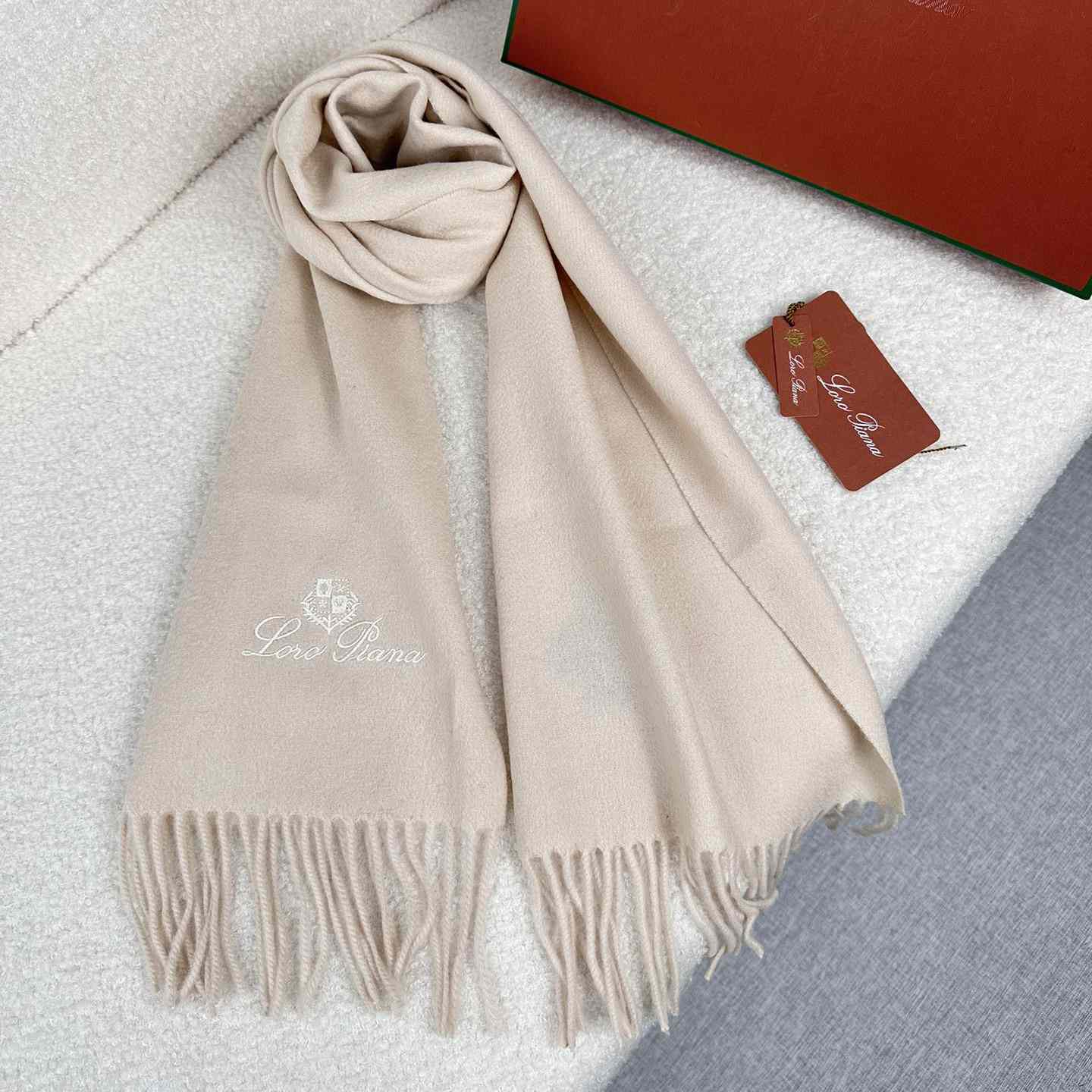 Loro Piana Grande Unita Scarf - EUR FASHION