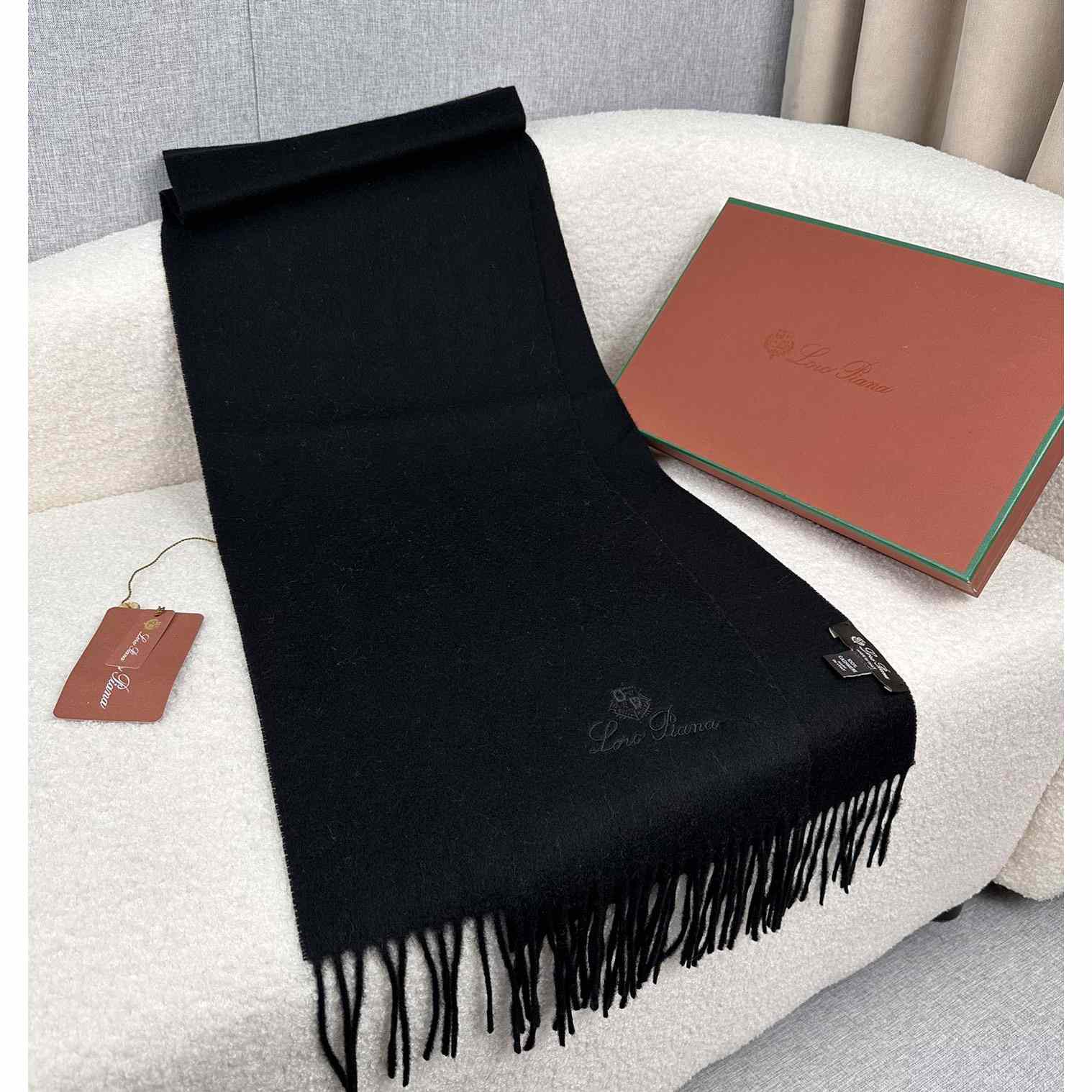 Loro Piana Grande Unita Scarf - EUR FASHION