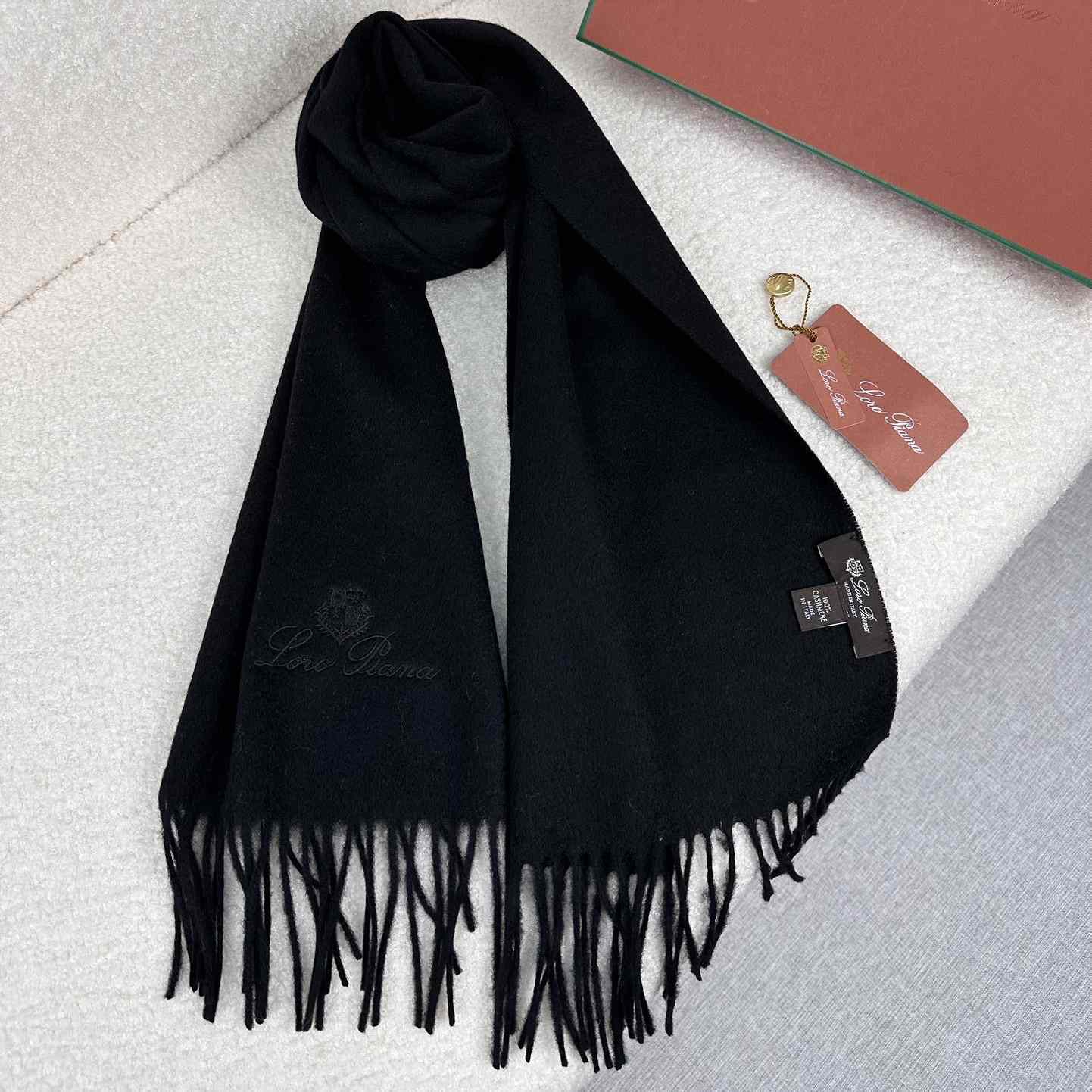 Loro Piana Grande Unita Scarf - EUR FASHION