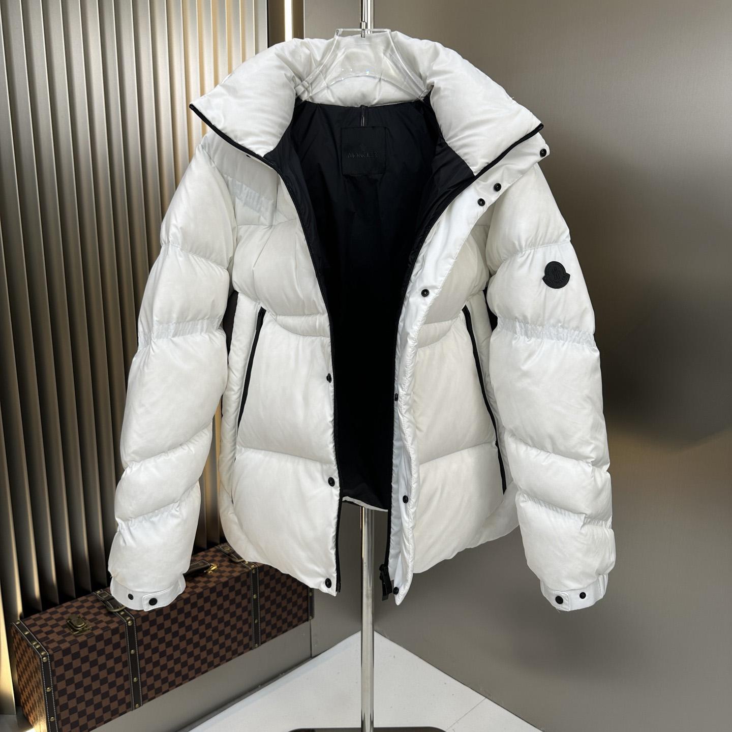 Moncler Jarama Hooded Puffer Jacket - EUR FASHION