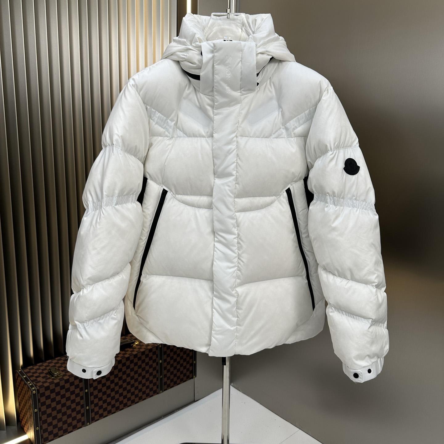 Moncler Jarama Hooded Puffer Jacket - EUR FASHION