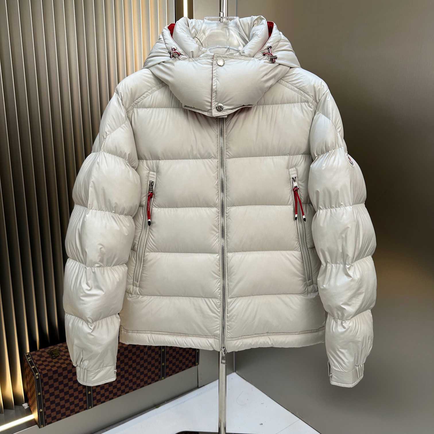 Moncler Poirier Puffer Jacket - EUR FASHION