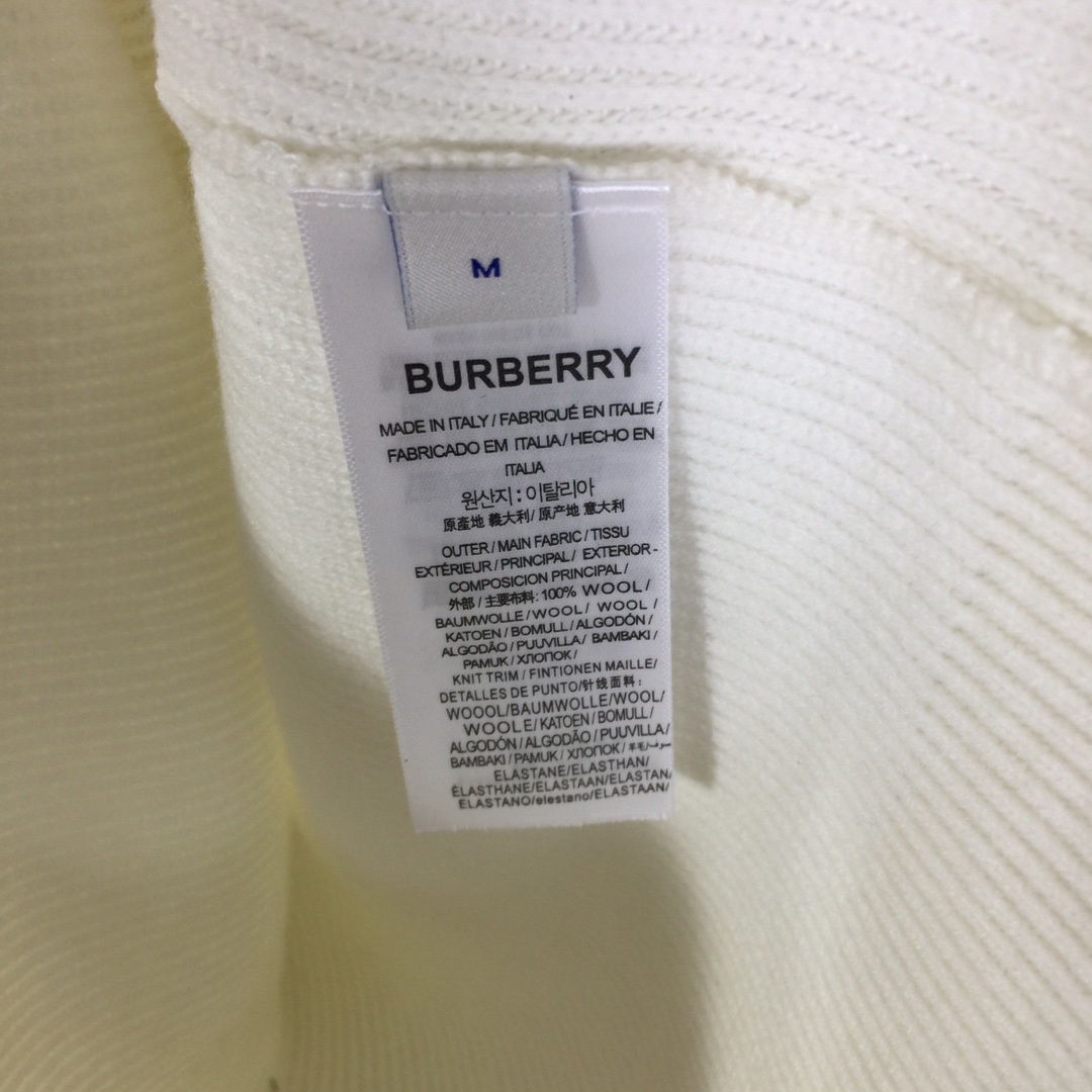 Burberry Sweater - EUR FASHION