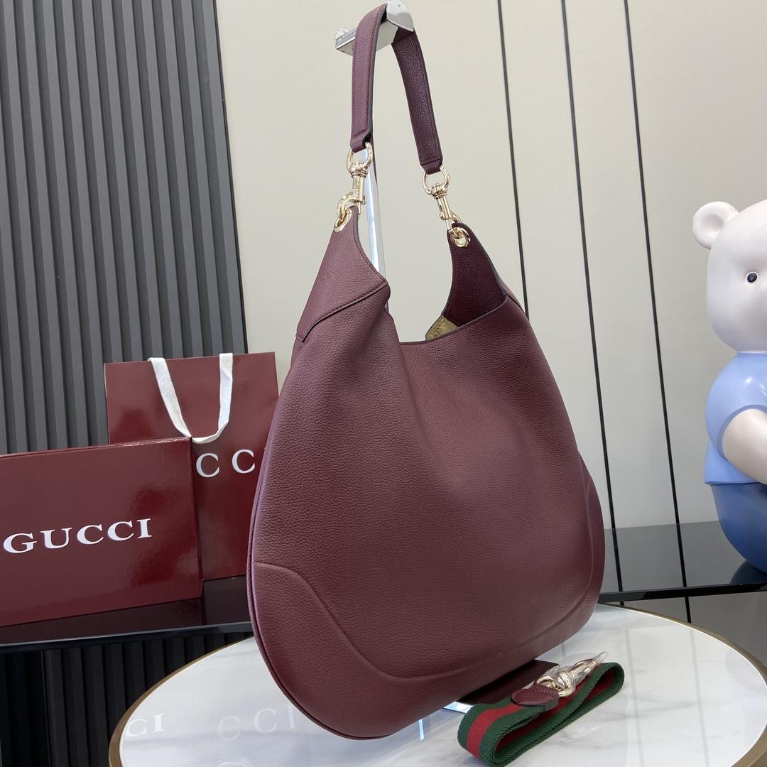 Gucci B Medium Shoulder Bag - EUR FASHION