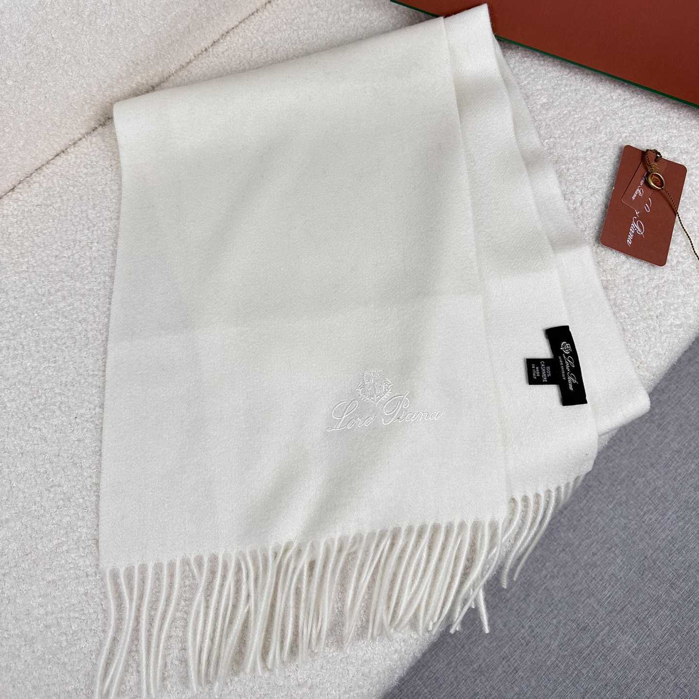 Loro Piana Grande Unita Scarf - EUR FASHION