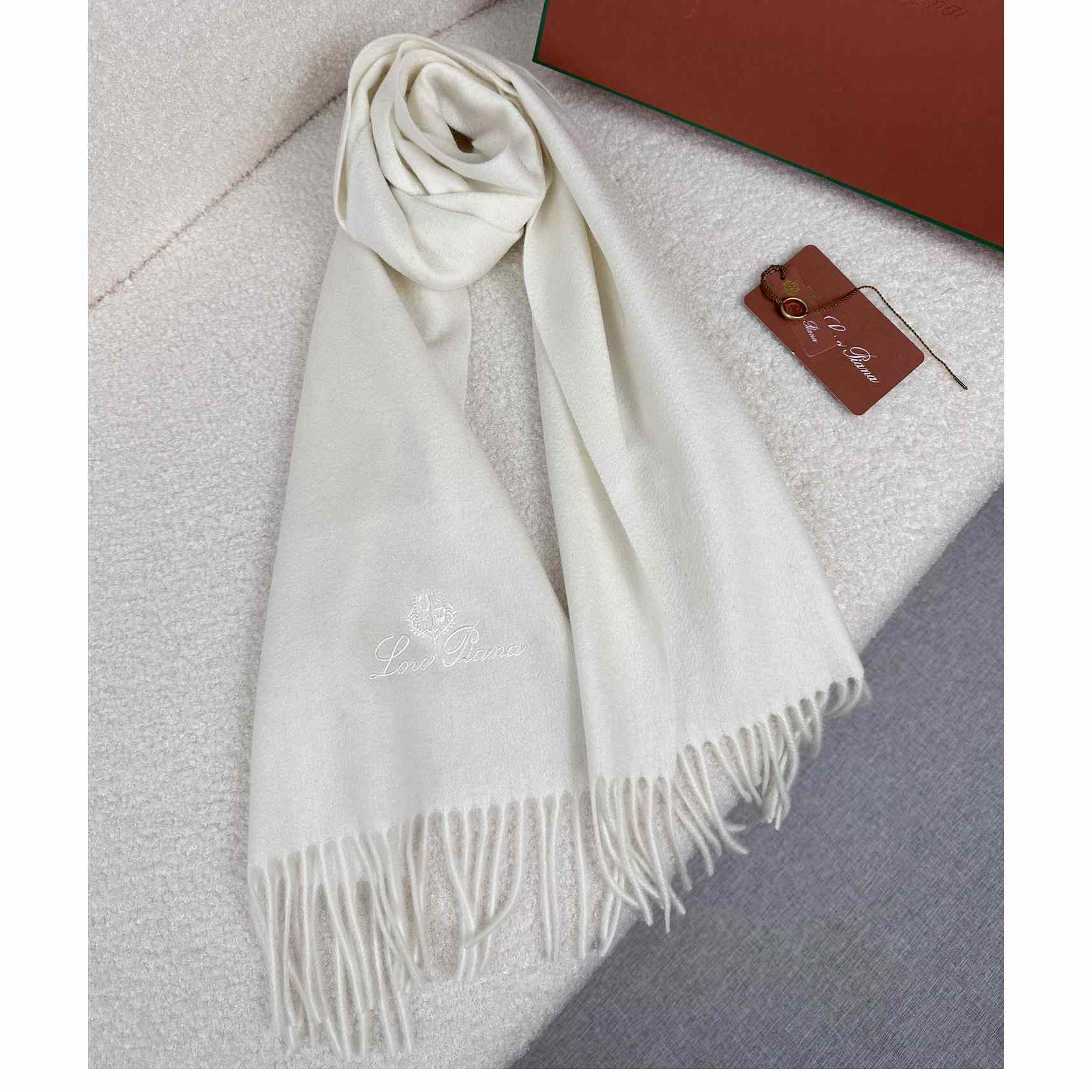 Loro Piana Grande Unita Scarf - EUR FASHION