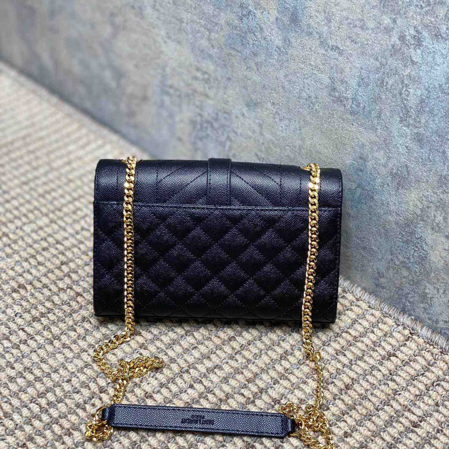 Saint Laurent Envelope Small In Quilted Grain De Poudre Embossed Leather - EUR FASHION