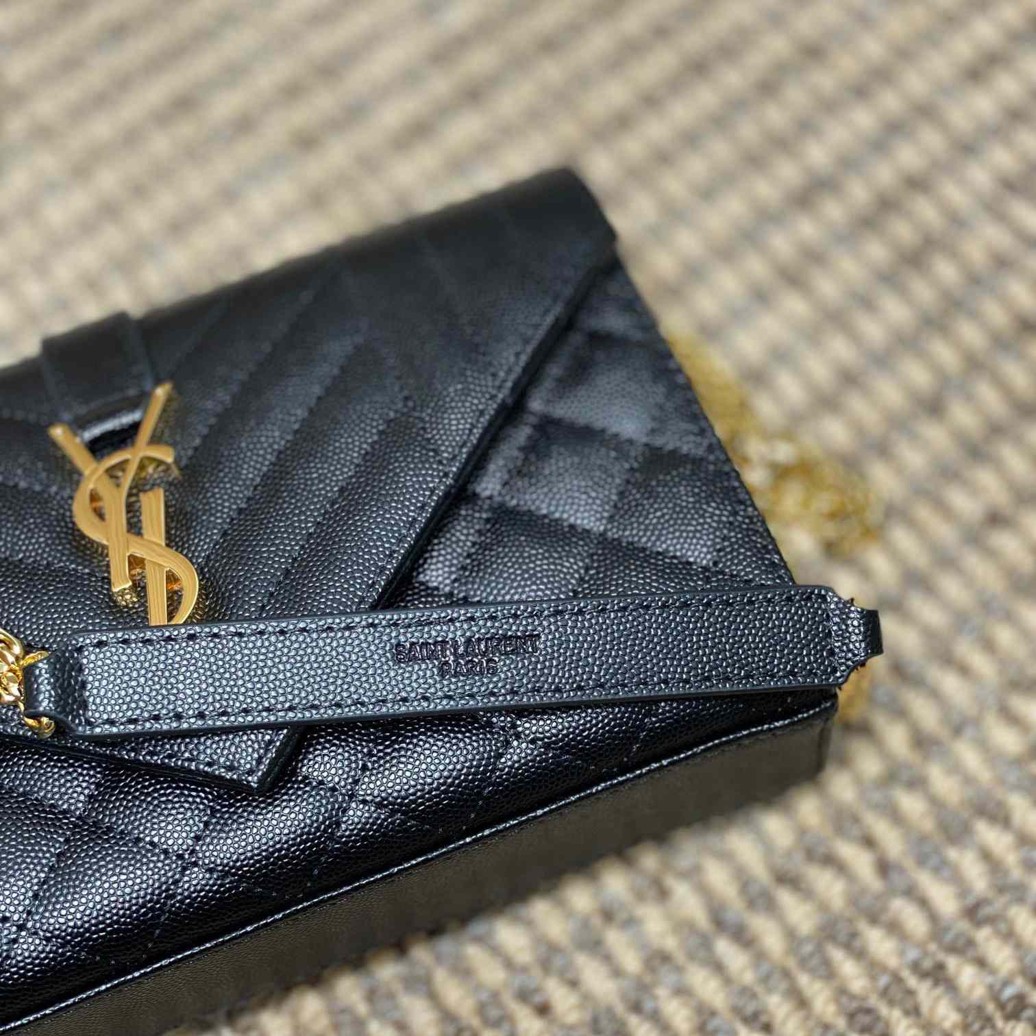 Saint Laurent Envelope Small In Quilted Grain De Poudre Embossed Leather - EUR FASHION